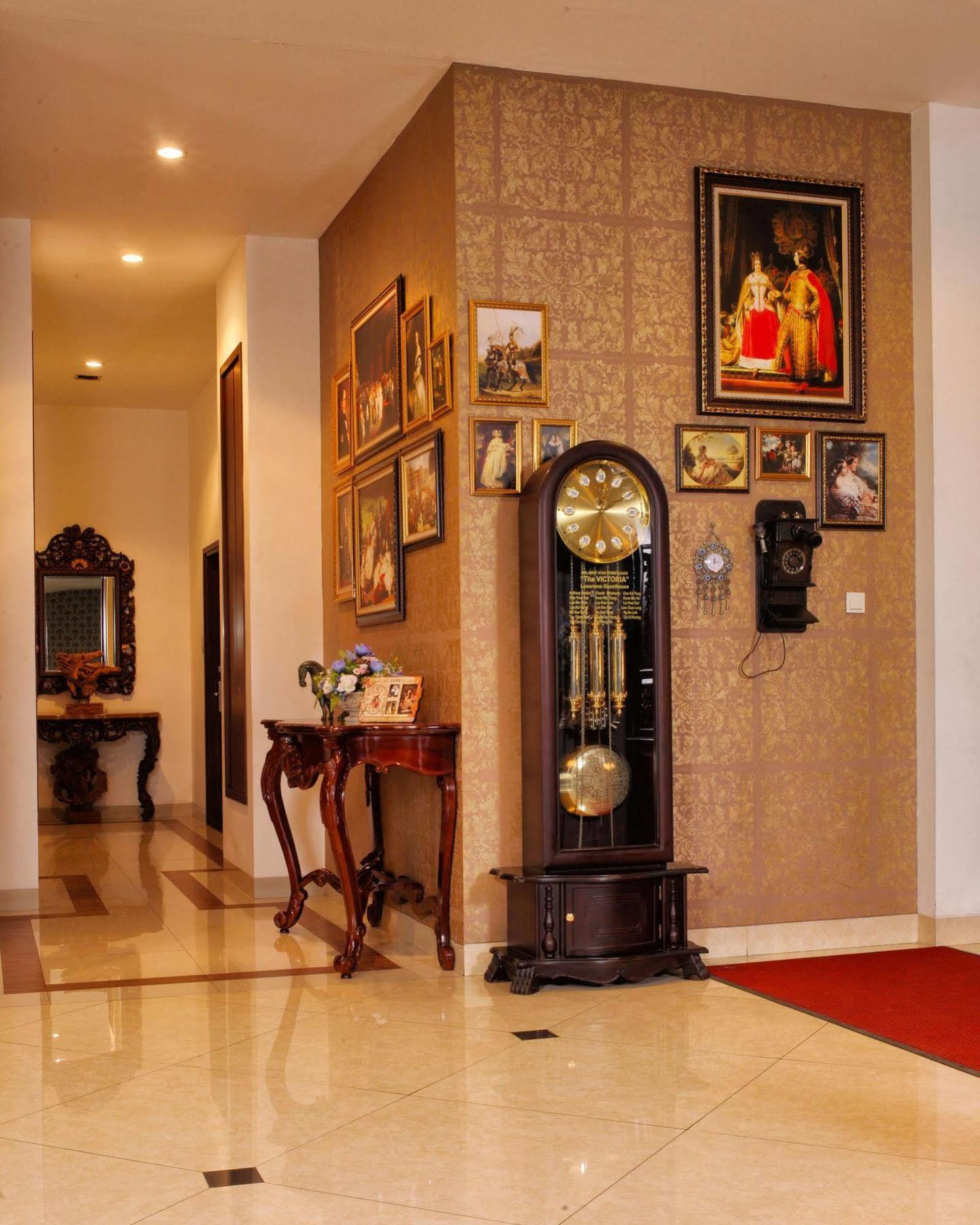 The Victoria Guesthouse Bandung Exterior foto